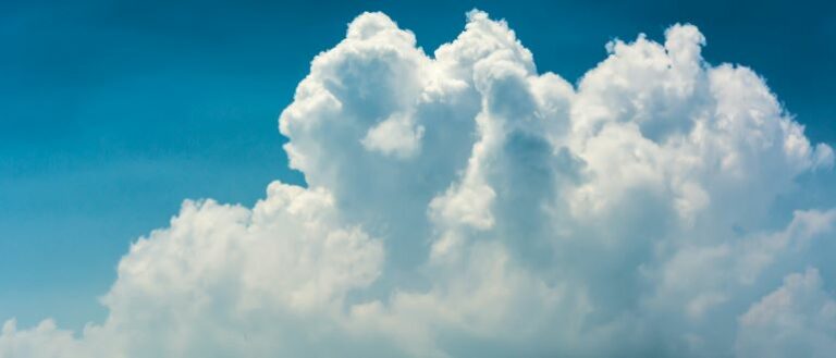 Broadcom, multi-cloud, cloud cost, composable cloud, AI, alex-machado-80sv993lUKI-unsplash: cloud, cloud migration, cloud survey